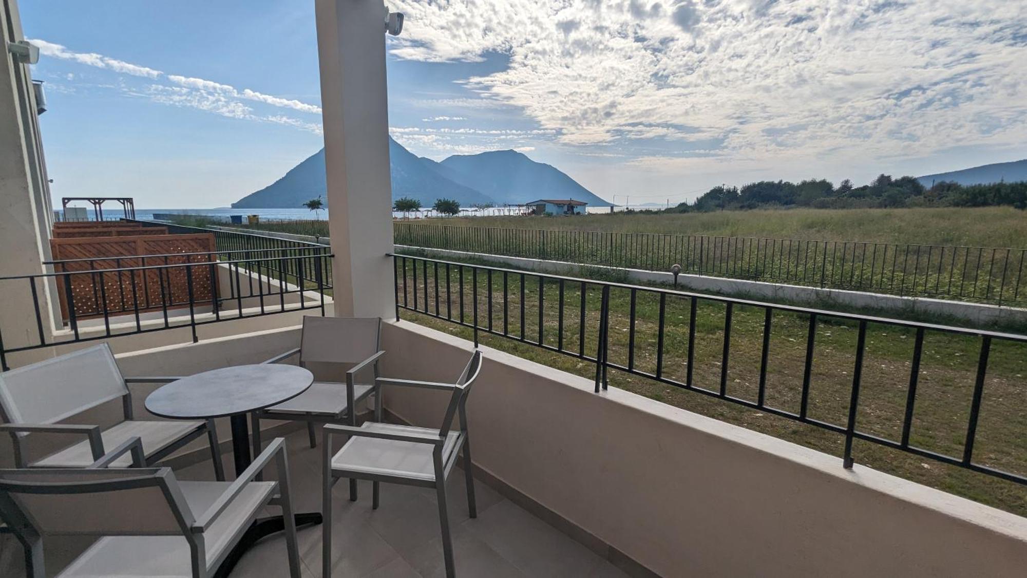 Costa Ionica - Mytikas Seaside Hotel Zewnętrze zdjęcie